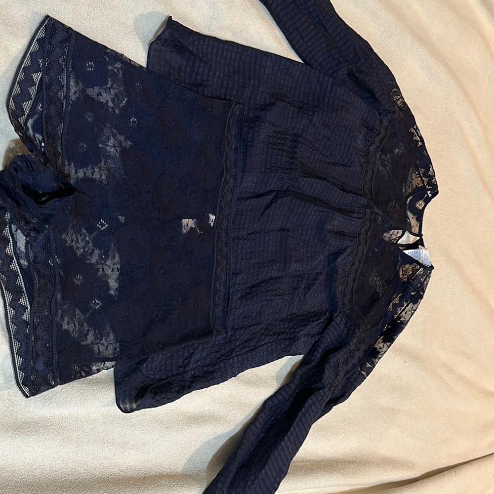 Eres intimate and luxurious night-ware, navy